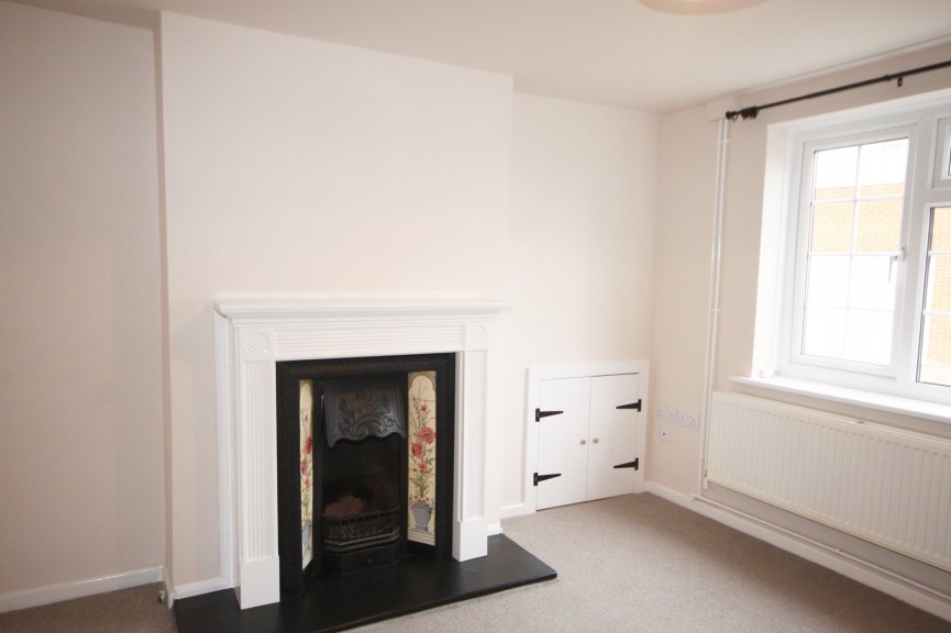 2 bedroom House for Letting Mill Lane, Campton, Bedfordshire