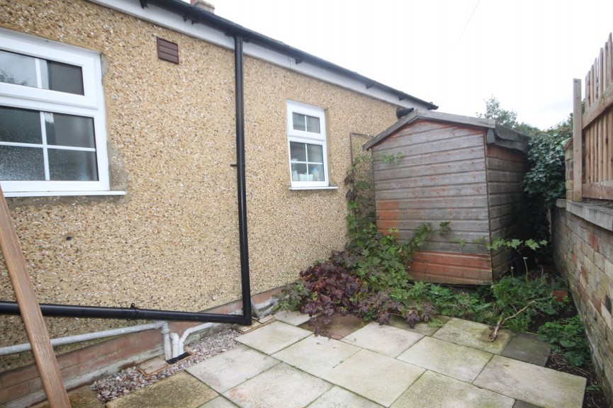 2 bedroom House for Letting Mill Lane, Campton, Bedfordshire