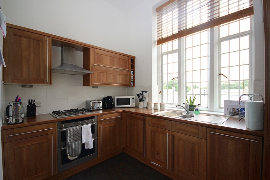 2 bedroom Flat for Sale West Wing, FAIRFIELD, Hertfordshire