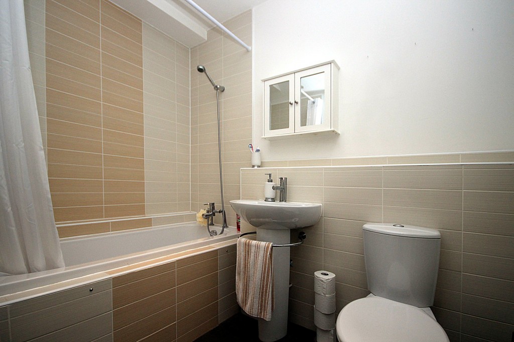 West Wing, FAIRFIELD, Hertfordshire