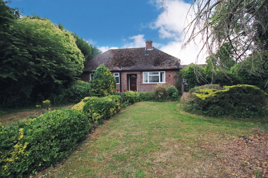 2 bedroom Bungalow for Sale High Street, MELBOURN, Cambridgeshire