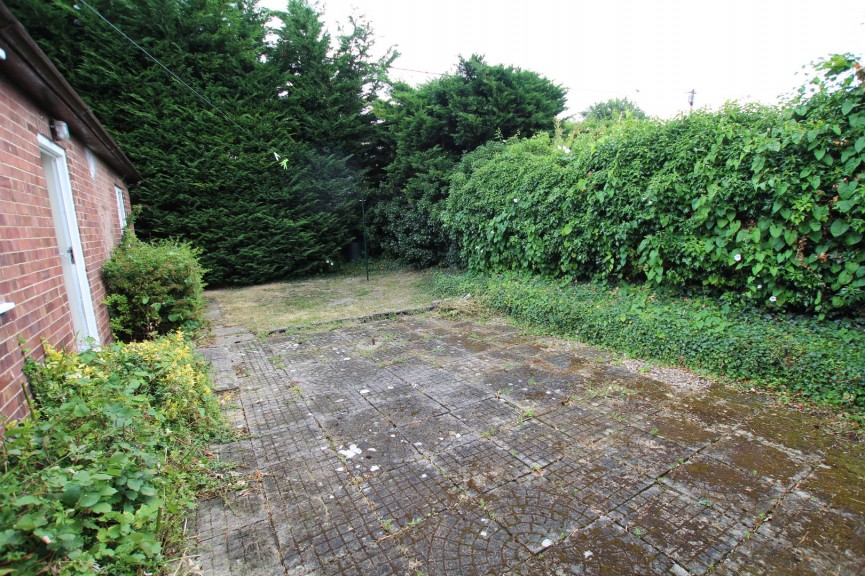 2 bedroom Bungalow for Sale High Street, MELBOURN, Cambridgeshire