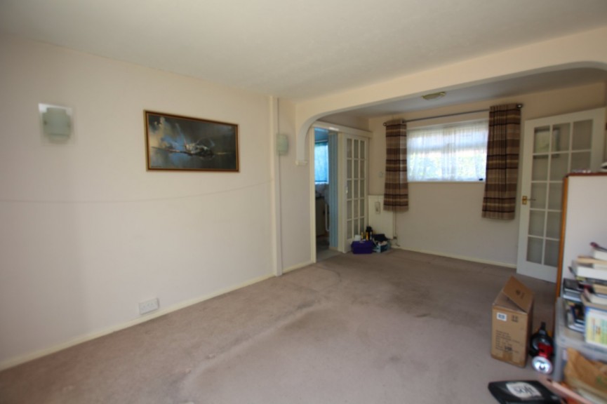 3 bedroom House for Sale Icknield Walk, Royston, Hertfordshire
