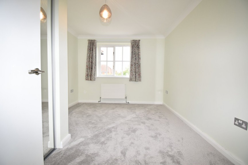 1 bedroom Flat for Letting Node Way Gardens, Welwyn, Hertfordshire