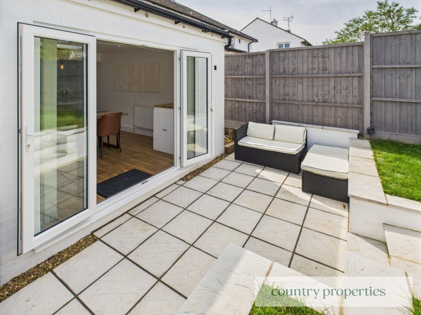 3 bedroom House for Sale Howlands, Welwyn Garden City, Hertfordshire