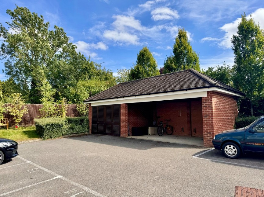 1 bedroom Flat for Sale Weston Way, Baldock, Hertfordshire