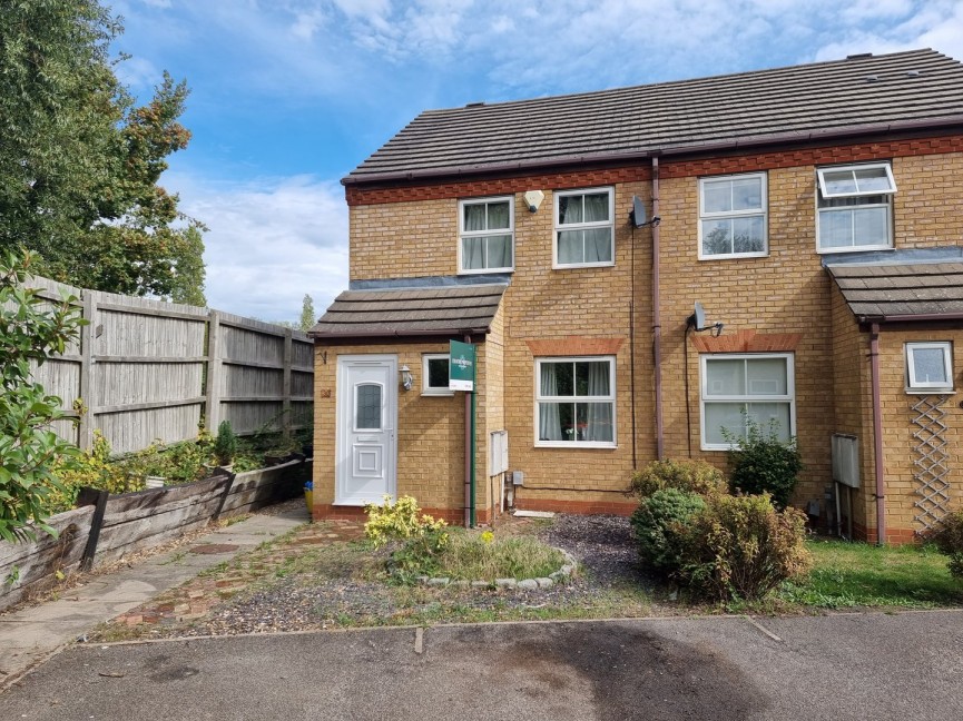 2 bedroom House for Sale Barton-le-Clay, Bedfordshire