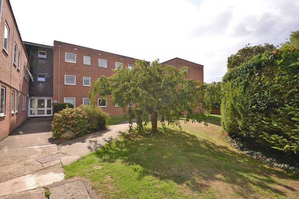 Grove Court, Arlesey, Bedfordshire