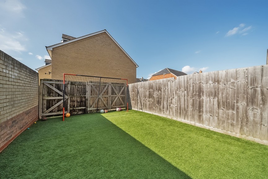 4 bedroom House for Sale River View, Shefford, Bedfordshire