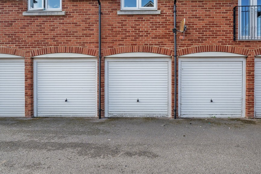 4 bedroom House for Sale River View, Shefford, Bedfordshire