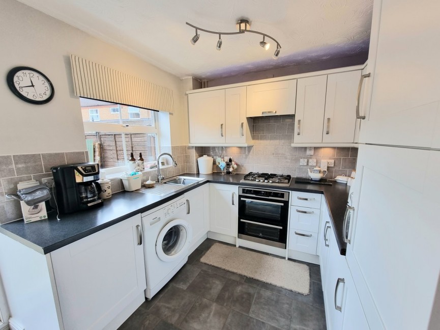 2 bedroom House for Sale Barton-le-Clay, Bedfordshire