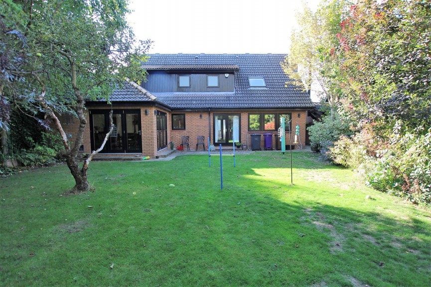 5 bedroom House for Sale Heathfield, Royston, Hertfordshire