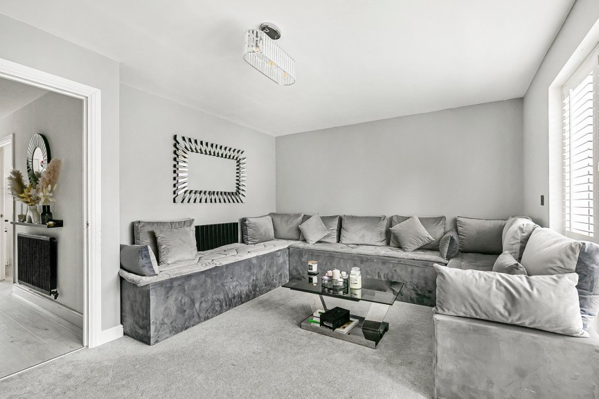 4 bedroom House for Sale Mount Pleasant Lane, Hatfield, Hertfordshire