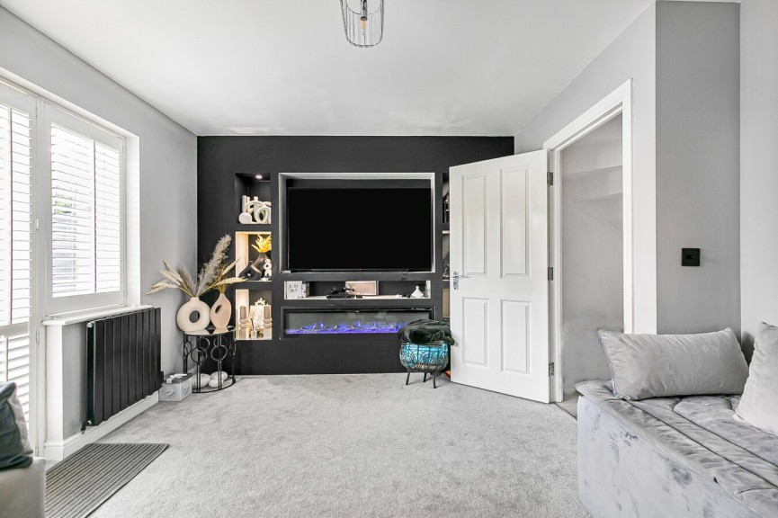 4 bedroom House for Sale Mount Pleasant Lane, Hatfield, Hertfordshire