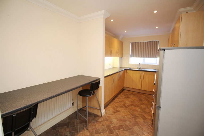 2 bedroom Flat for Letting Stevenage Road, Hitchin, Hertfordshire
