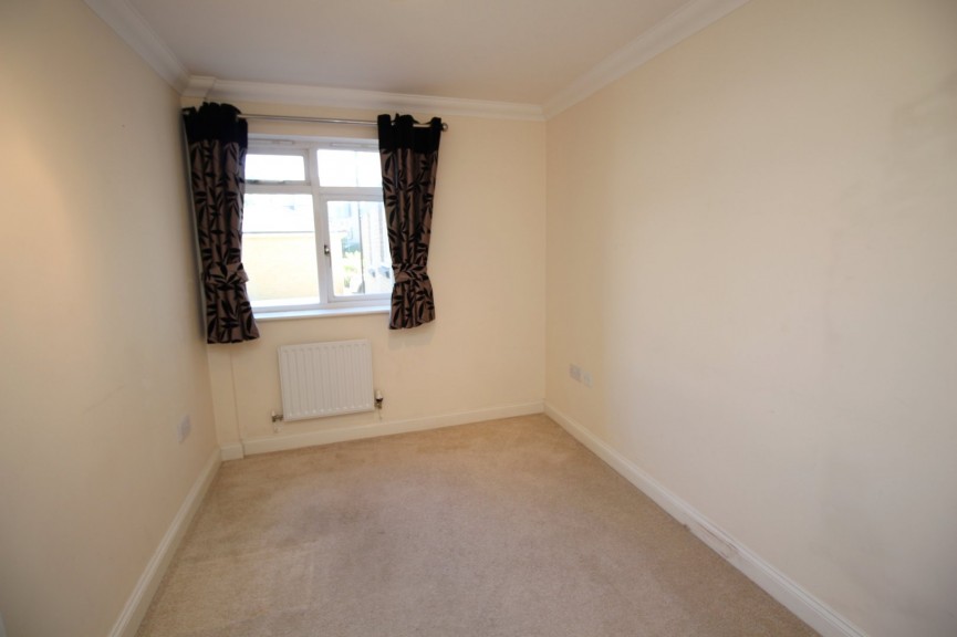 2 bedroom Flat for Letting Stevenage Road, Hitchin, Hertfordshire