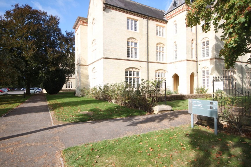 1 bedroom Flat for Letting East Wing, Bedfordshire
