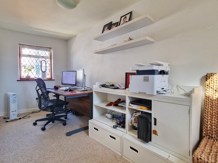 4 bedroom House for Sale Ampthill, Bedfordshire