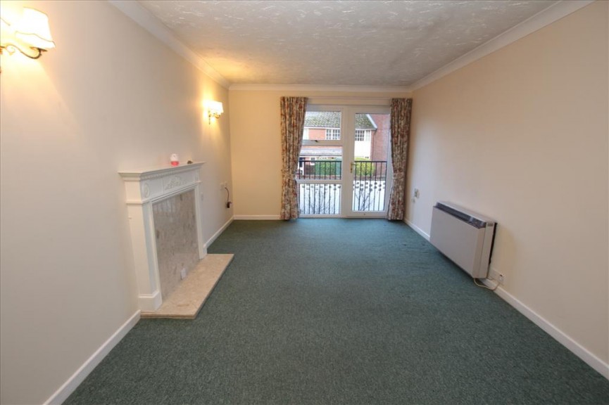 1 bedroom Flat for Sale Elmwood Court, BALDOCK, Hertfordshire