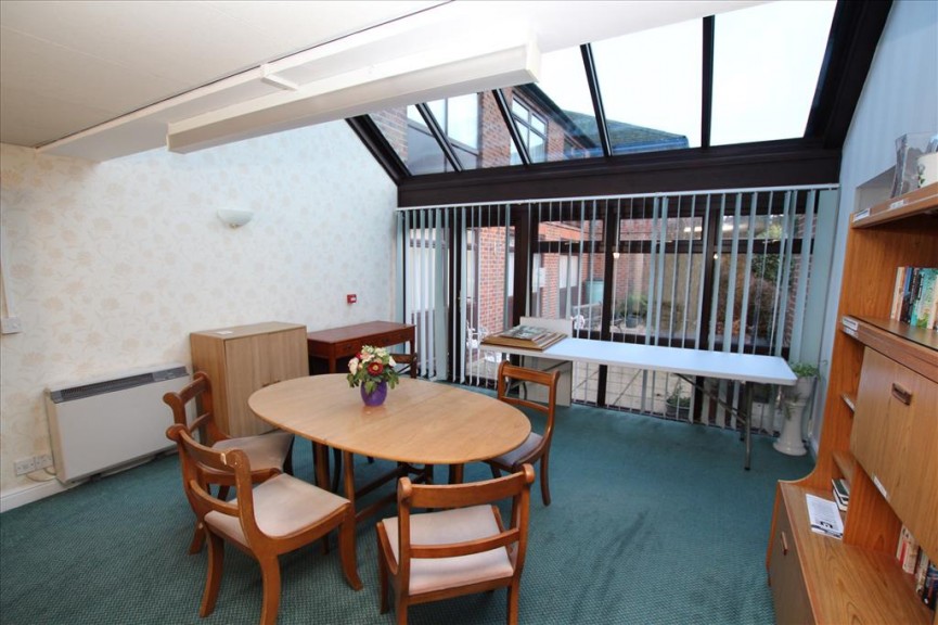 1 bedroom Flat for Sale Elmwood Court, BALDOCK, Hertfordshire