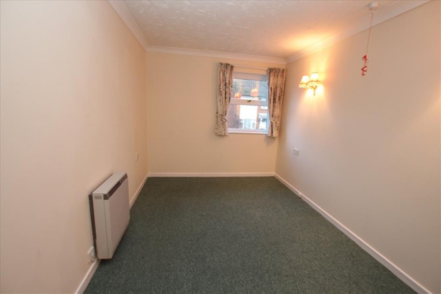 1 bedroom Flat for Sale Elmwood Court, BALDOCK, Hertfordshire