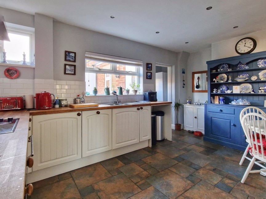 2 bedroom House for Sale Gravenhurst, Bedfordshire