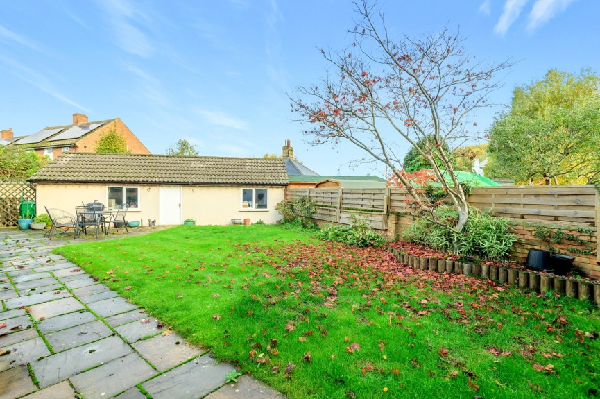4 bedroom House for Sale High Street, Broom, Bedfordshire