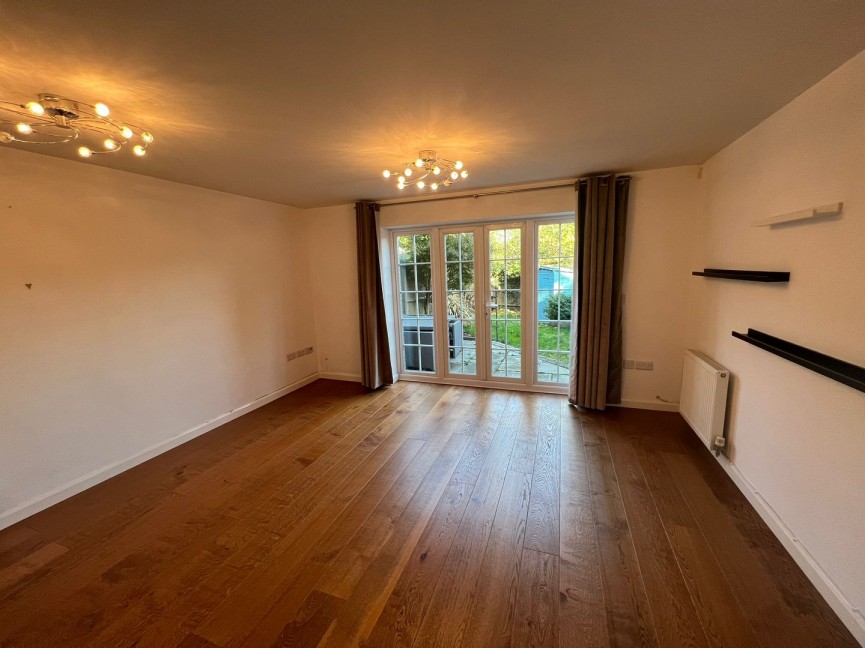 3 bedroom House for Sale Great North Road, Hatfield, Hertfordshire