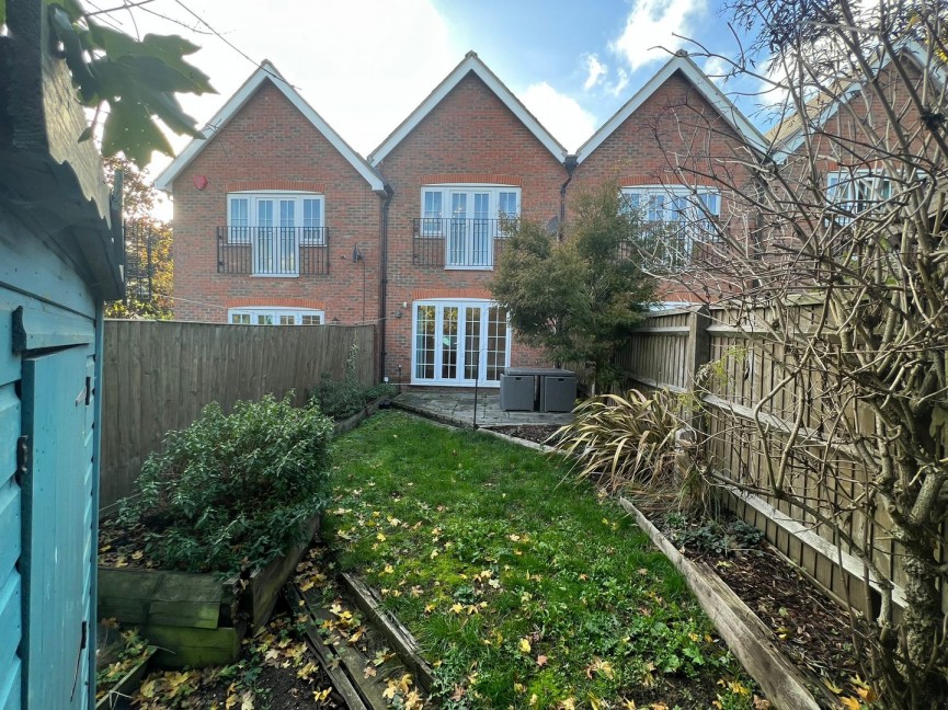 3 bedroom House for Sale Great North Road, Hatfield, Hertfordshire