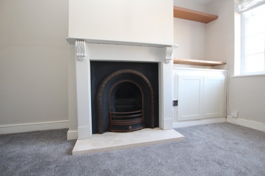 2 bedroom House for Sale Laburnum Road, Sandy, Bedfordshire