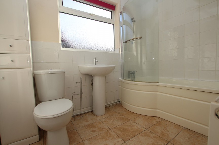 2 bedroom House for Sale Laburnum Road, Sandy, Bedfordshire