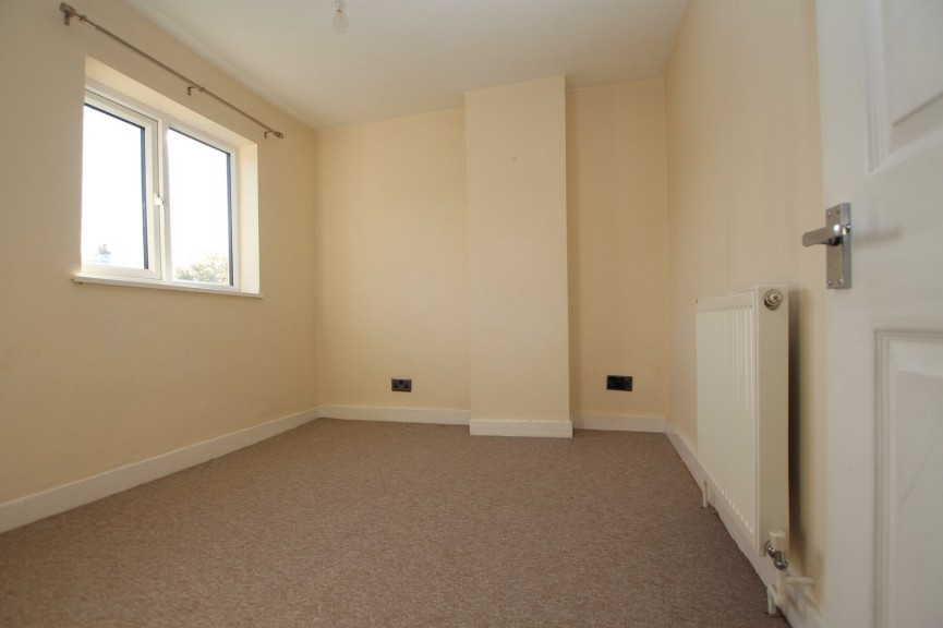 2 bedroom House for Sale Laburnum Road, Sandy, Bedfordshire