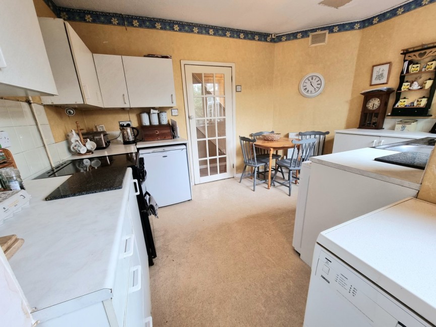 2 bedroom House for Sale Barton-le-Clay, Bedfordshire
