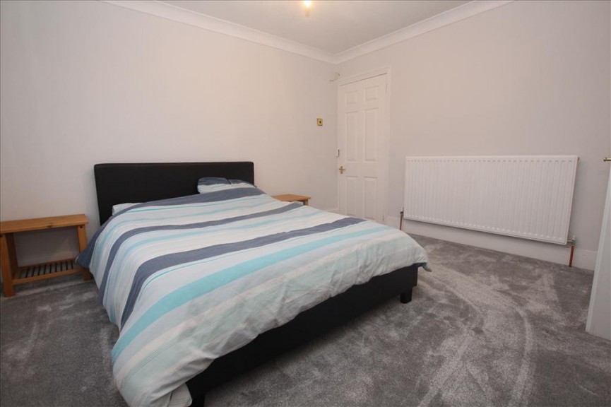 2 bedroom House for Letting Sun Street, Biggleswade, Bedfordshire