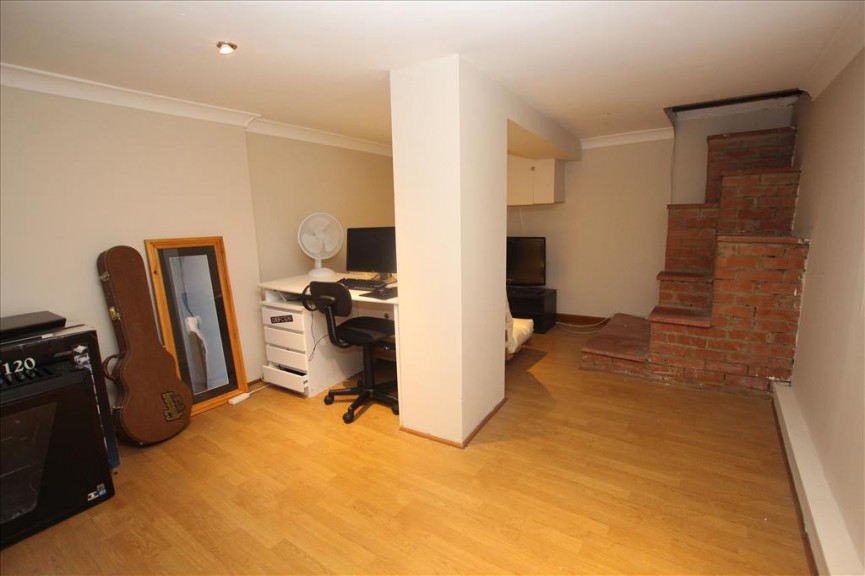 2 bedroom House for Letting Sun Street, Biggleswade, Bedfordshire