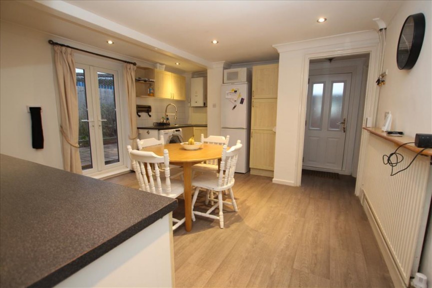 2 bedroom House for Letting Sun Street, Biggleswade, Bedfordshire