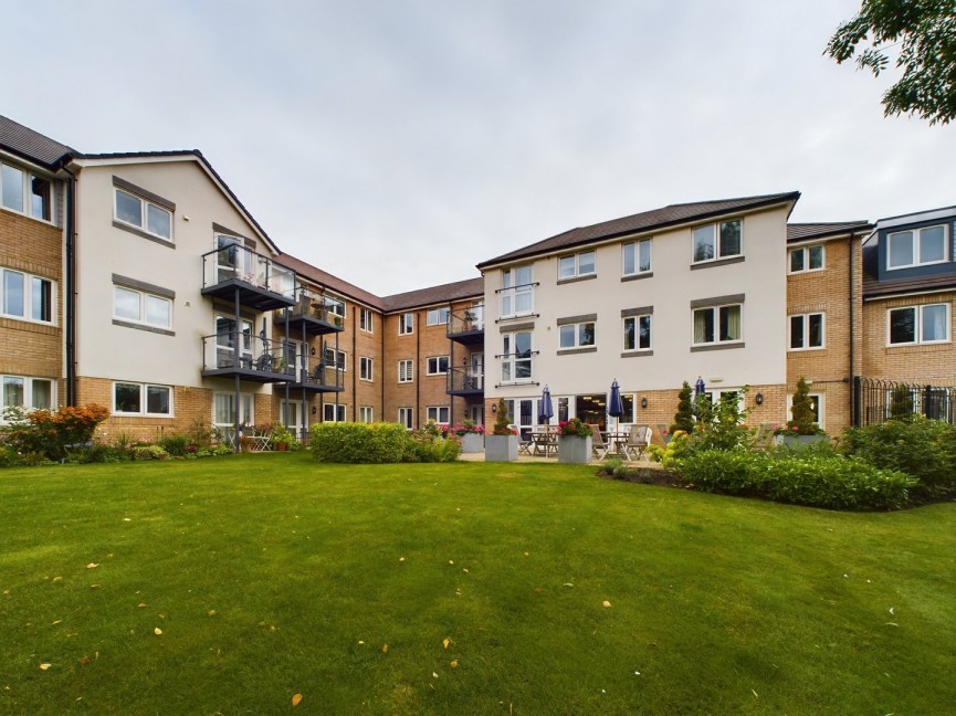 1 bedroom Flat for Sale Wratten Road West, Hitchin, Hertfordshire