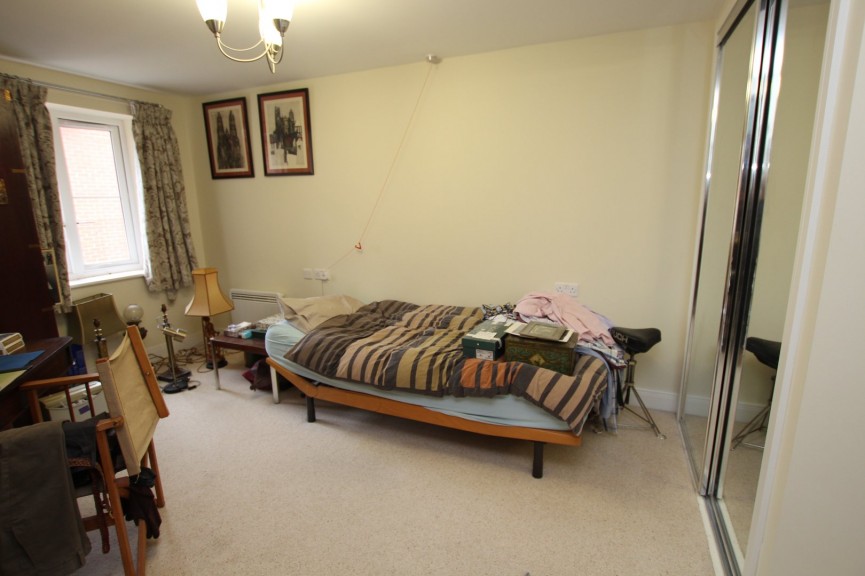 1 bedroom Flat for Sale Goodes Court, Royston, Hertfordshire