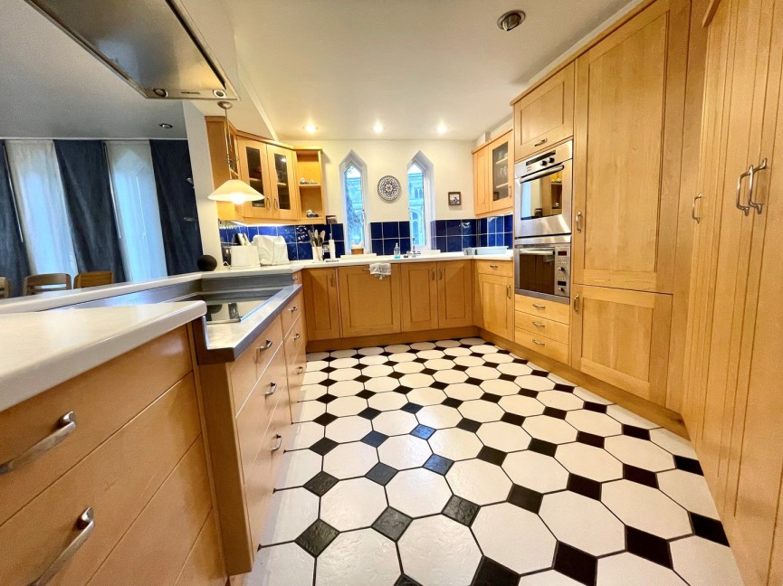 4 bedroom House for Sale Swan Street, ASHWELL, Hertfordshire