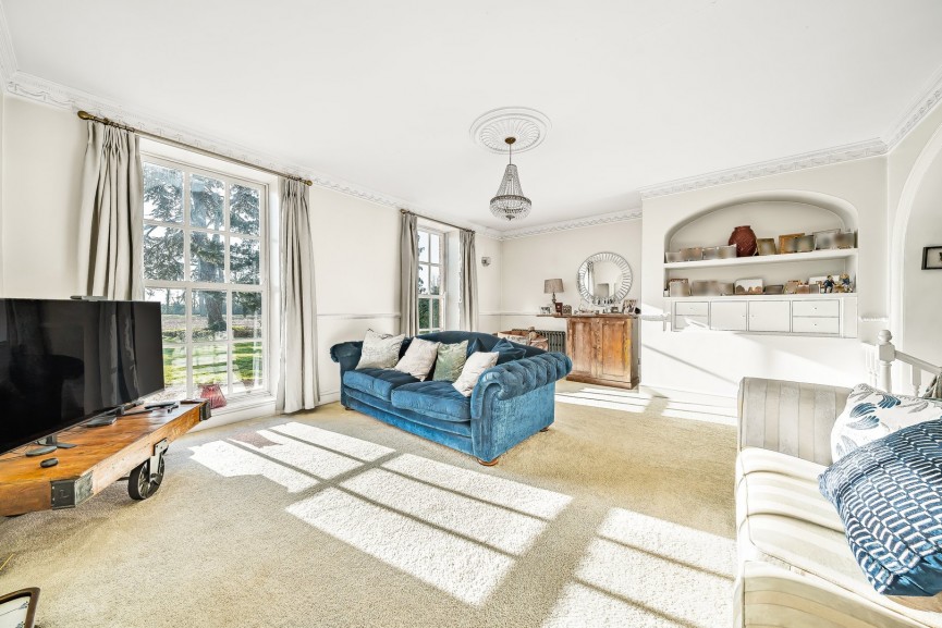 3 bedroom Flat for Sale High Street, Broom, Bedfordshire