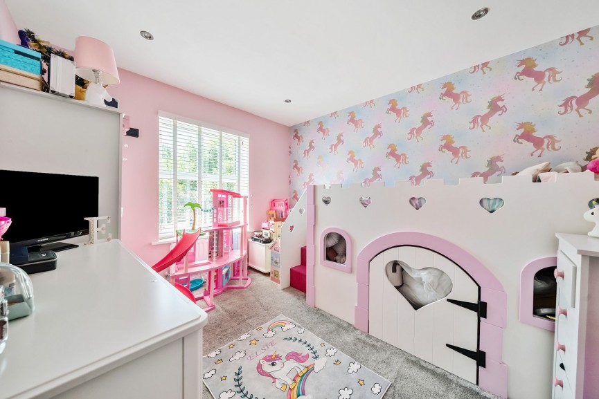 4 bedroom House for Sale Eisenhower Road, Shefford, Bedfordshire