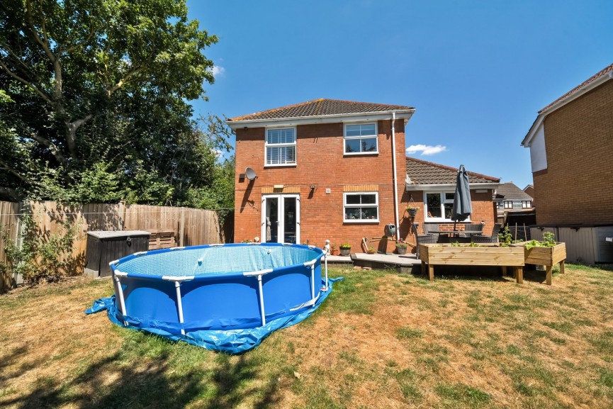 4 bedroom House for Sale Eisenhower Road, Shefford, Bedfordshire