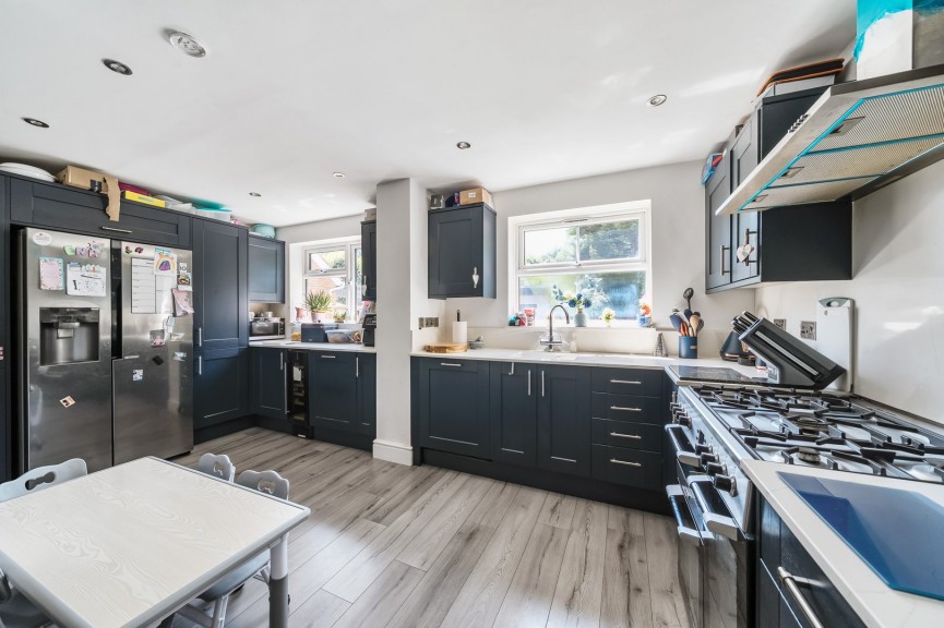 4 bedroom House for Sale Eisenhower Road, Shefford, Bedfordshire