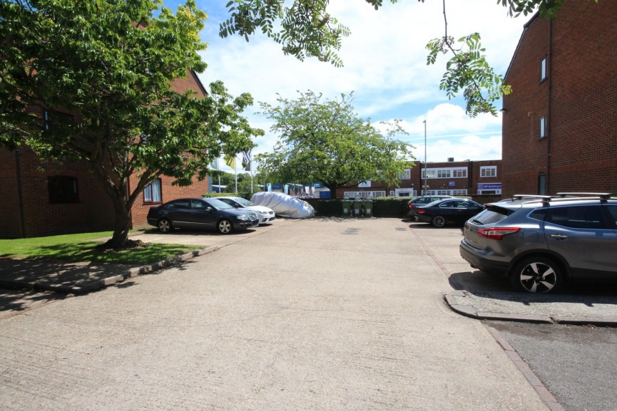 1 bedroom Flat for Letting Haysman Close, Letchworth Garden City, Hertfordshire