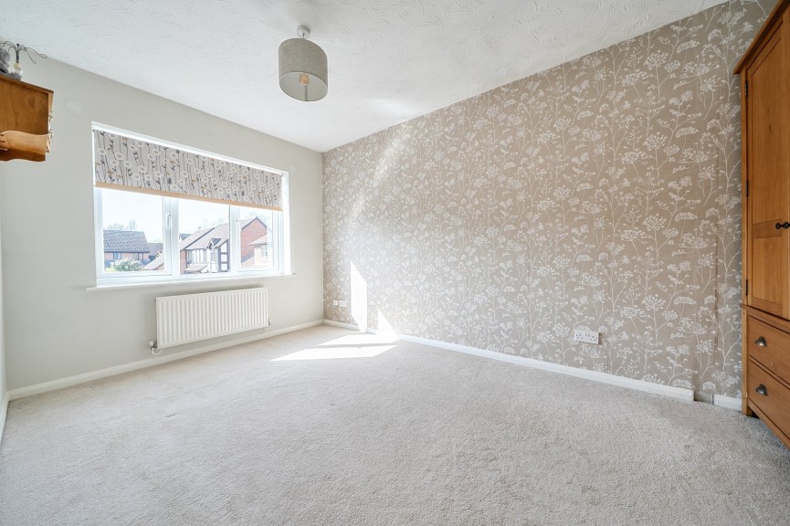 3 bedroom House for Sale Webber Close, Shefford, Bedfordshire