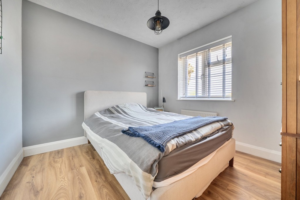 Webber Close, Shefford, Bedfordshire