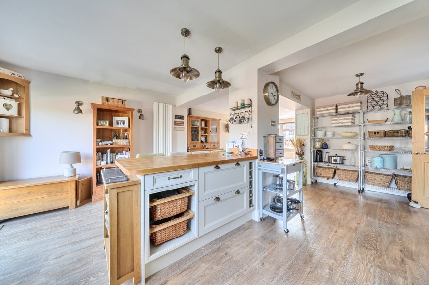 3 bedroom House for Sale Webber Close, Shefford, Bedfordshire