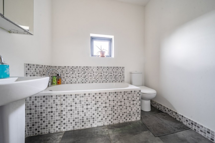 5 bedroom House for Sale Clifton, Shefford, Bedfordshire