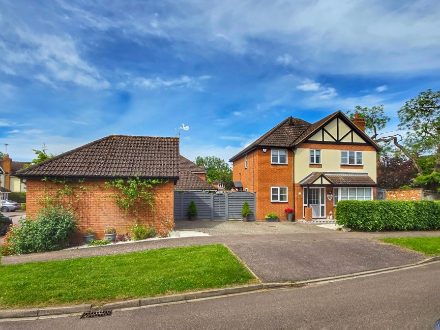 4 bedroom House for Sale Maulden, Bedfordshire