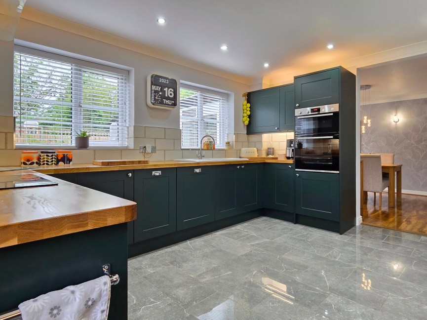 4 bedroom House for Sale Maulden, Bedfordshire
